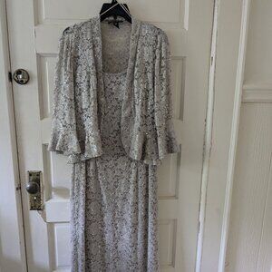 Wedding/Mother of the Bride/Special Occasion 2-Piece Dress Set Size 8